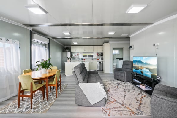 Casas Amovíveis, Casas Pré-Fabricadas, Casas Pré Moldadas, Moradias Económicas, Moradias Amovíveis, Moradias Económicas, Moradias Pré-moldadas, Casas modulares, Casas Modulares,  Hub Smart Home, Smart House, Moradia Inteligente, Casa Inteligente, Portugal, Lisboa, England, Inglaterra.